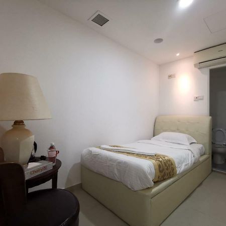 Cherryloft Express Singapur Exterior foto